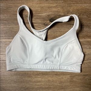 Women’s white champion sports bra size 34B